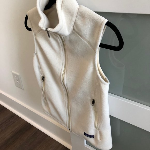 Patagonia White Fleece Vest - Picture 4 of 5